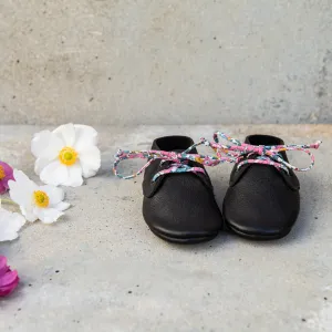 BLACK TRAVELLERS WITH LIBERTY PRINT LACES