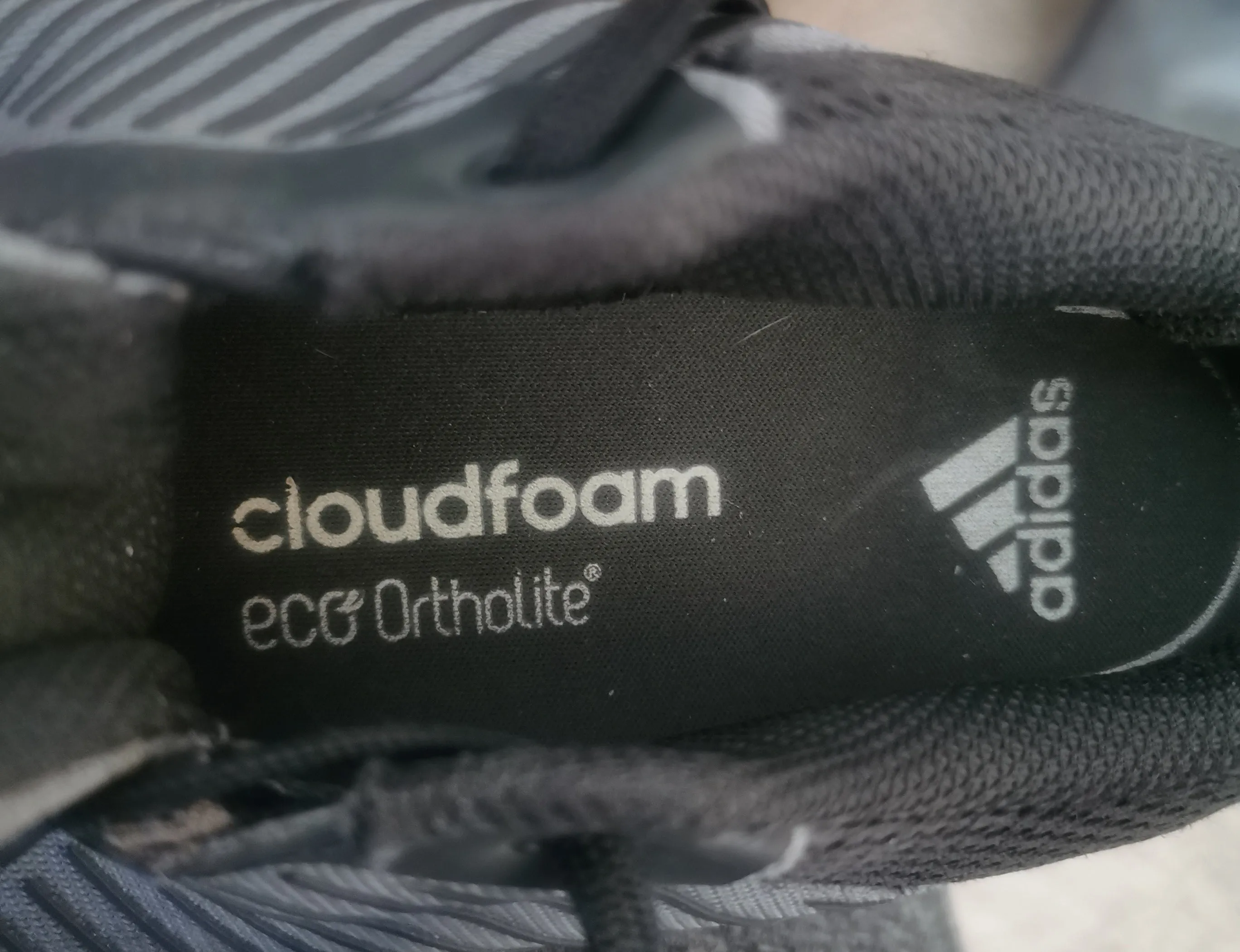 BOY SIZE 3 YOUTH - ADIDAS, Boys Eco Ortholite Cloudfoam Sneakers VGUC B59