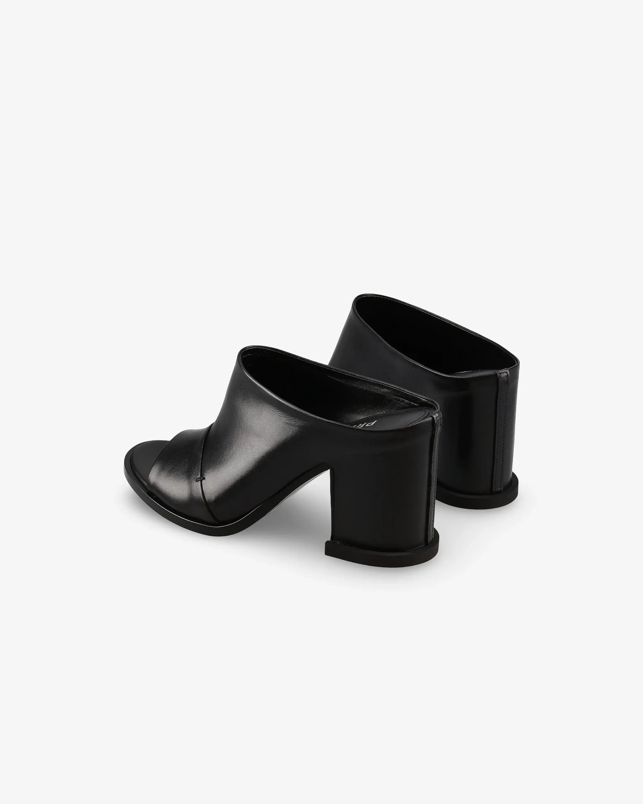 Calfskin Embedded Heel Sabot M7001B