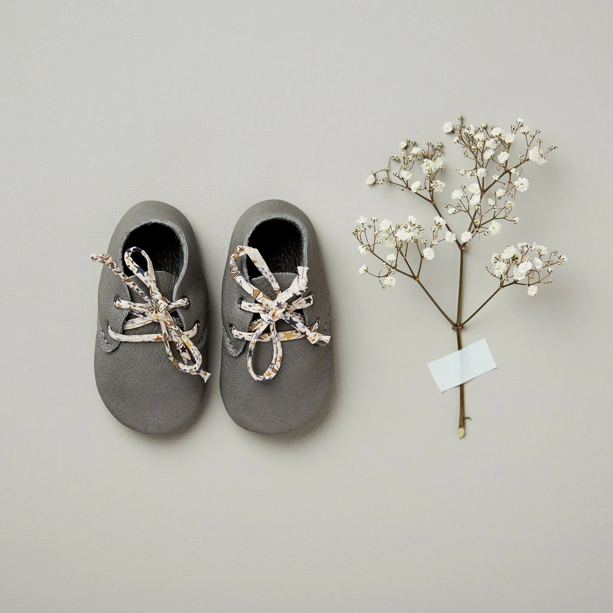 LITTLE CLOUD SLATE TRAVELLERS WITH LIBERTY LACES