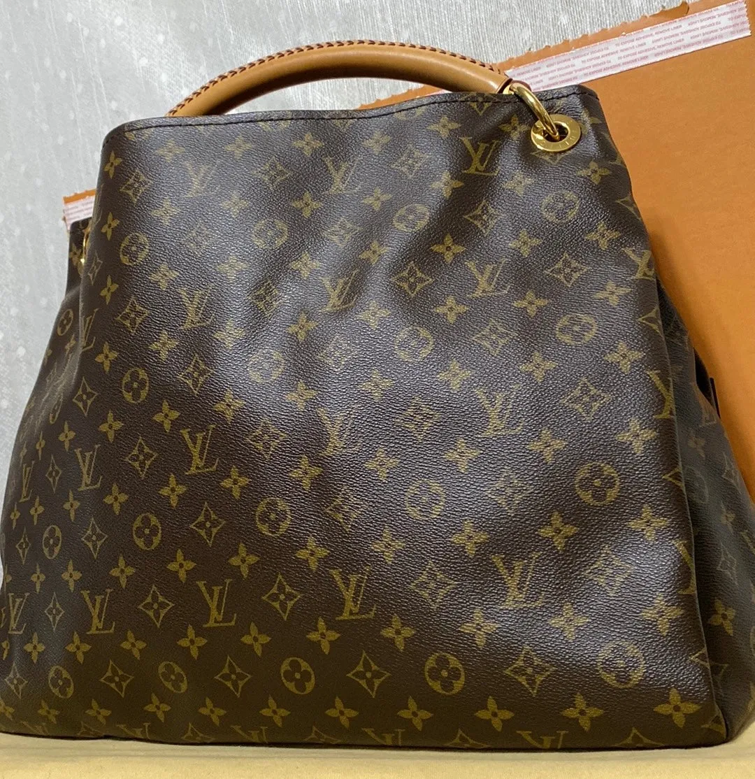 Louis Vuitton Monogram Canvas Artsy GM Handbag/Shoulder Bag