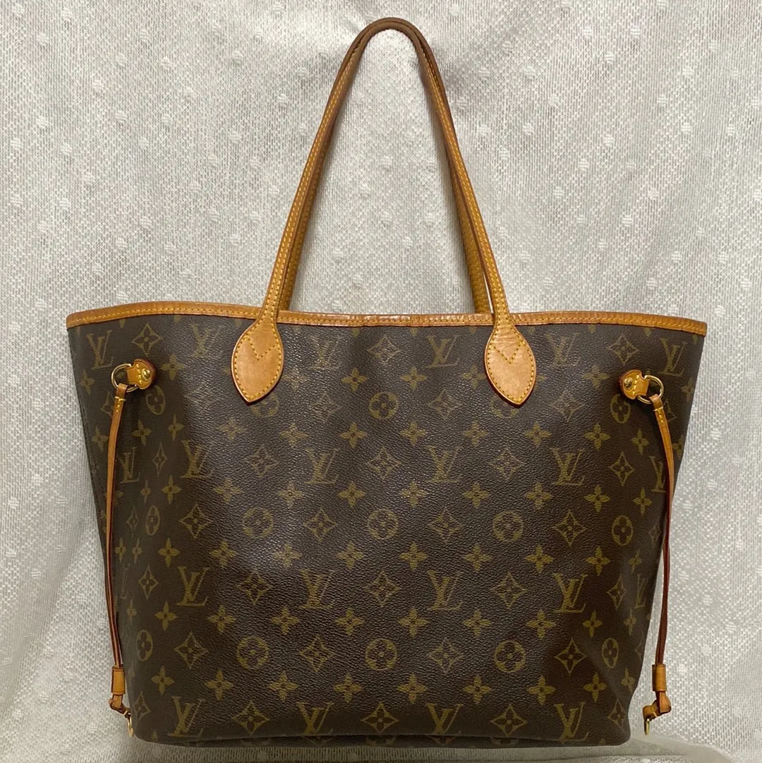 Louis Vuitton Neverfull MM Monogram Canvas Tote