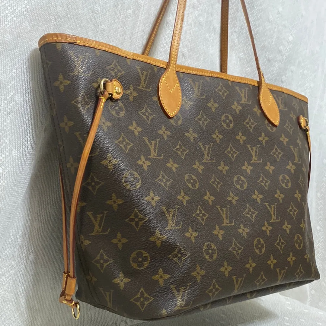 Louis Vuitton Neverfull MM Monogram Canvas Tote