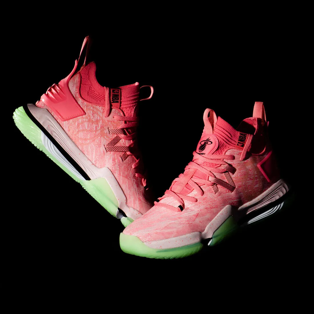 Mid-Rise Basketball Shoes SE900/NBA Los Angeles Lakers