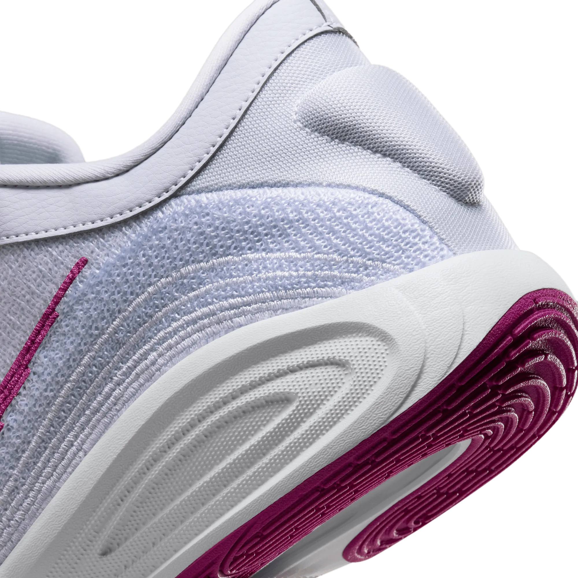 Nike Men's G.T. Hustle Academy EP Basketball Shoes