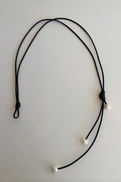 "Simplistic" Freshwater Pearl Necklace