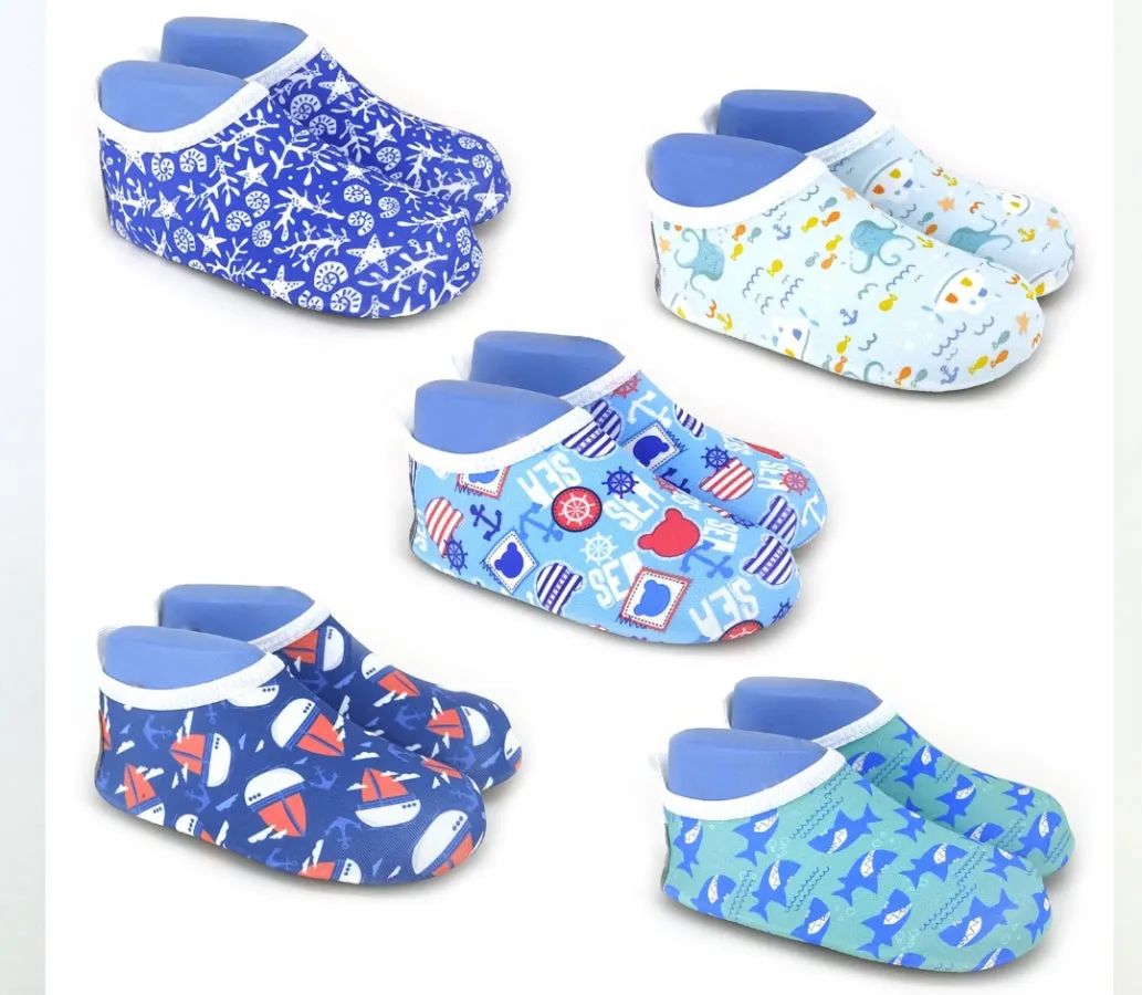 Sea and pool foot wear / BOY