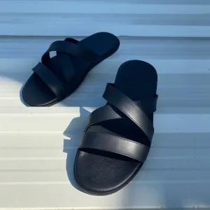 THE ARABIAN SLIDE SHOES