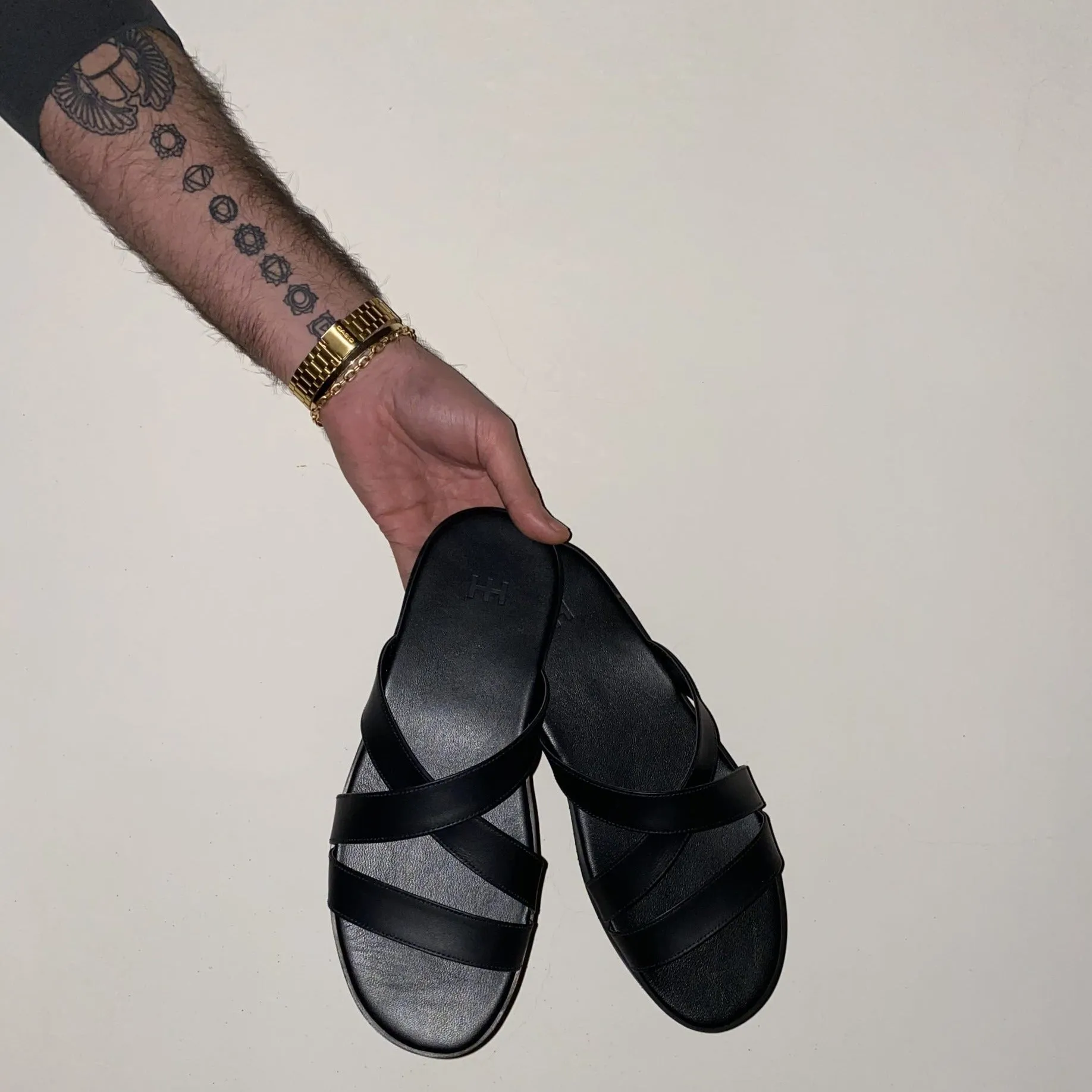 THE ARABIAN SLIDE SHOES