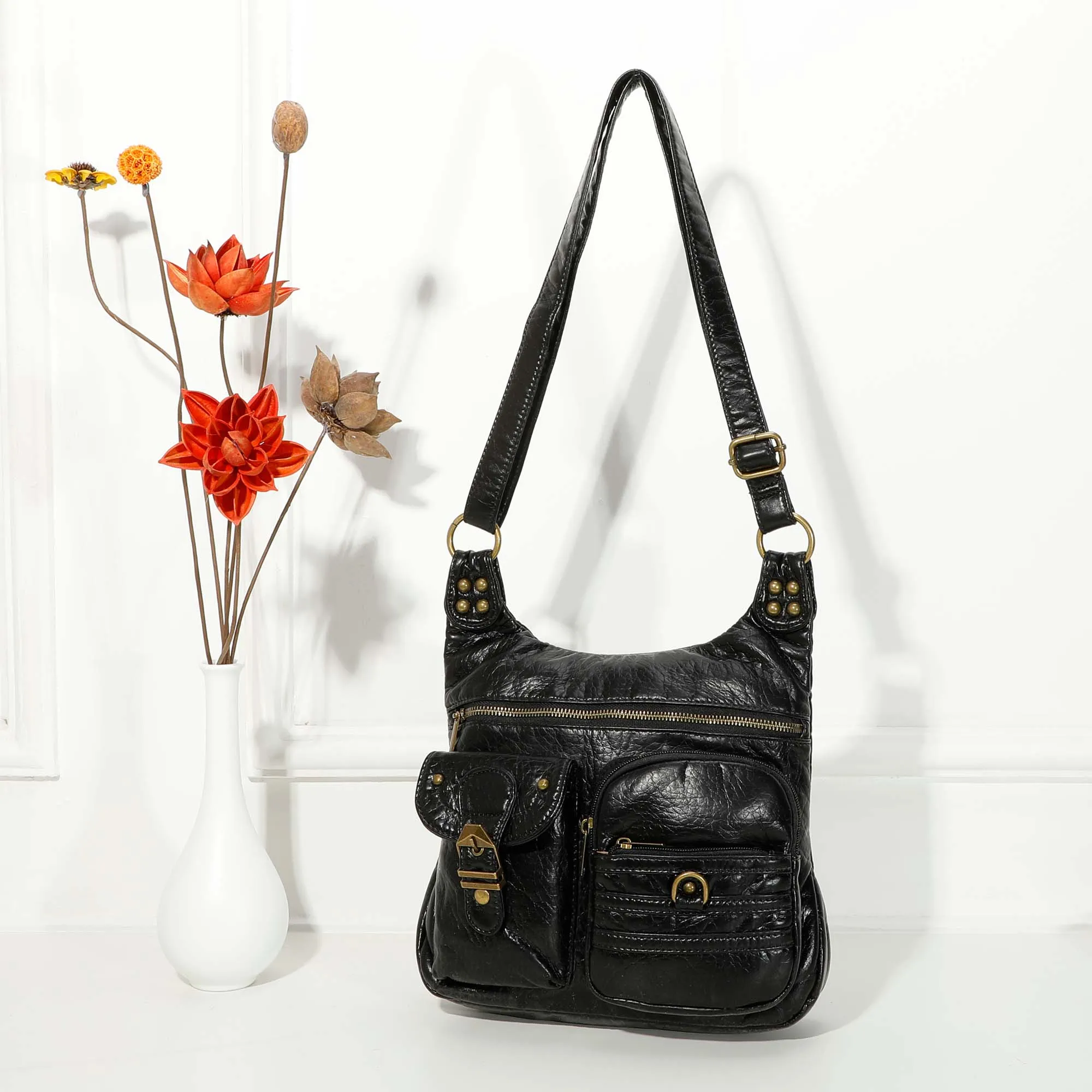 The Aria Crossbody - Black