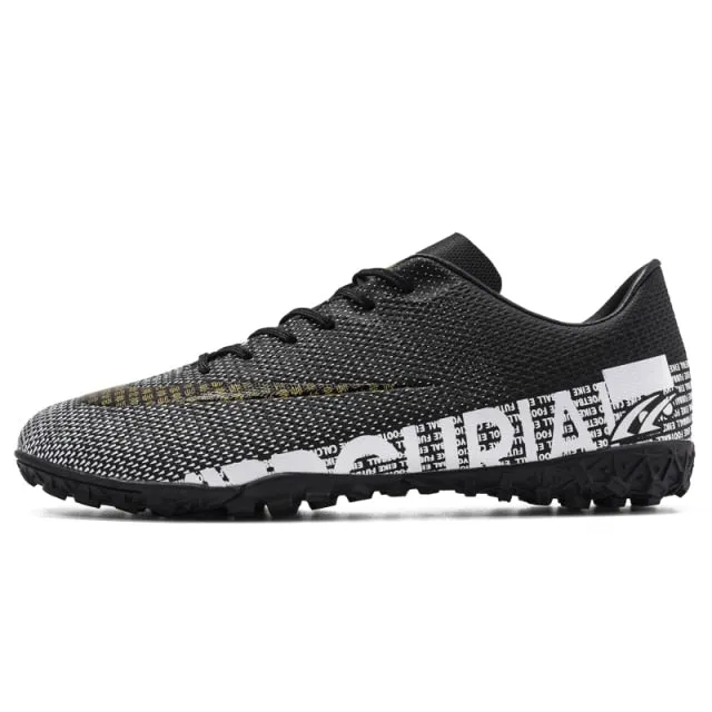 Ultralight Soccer Shoes Men Outdoor FG TF Boys Non-Slip Cleats