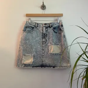 Vintage 80s 90s Sports Fever stone wash denim mini skirt // size 13