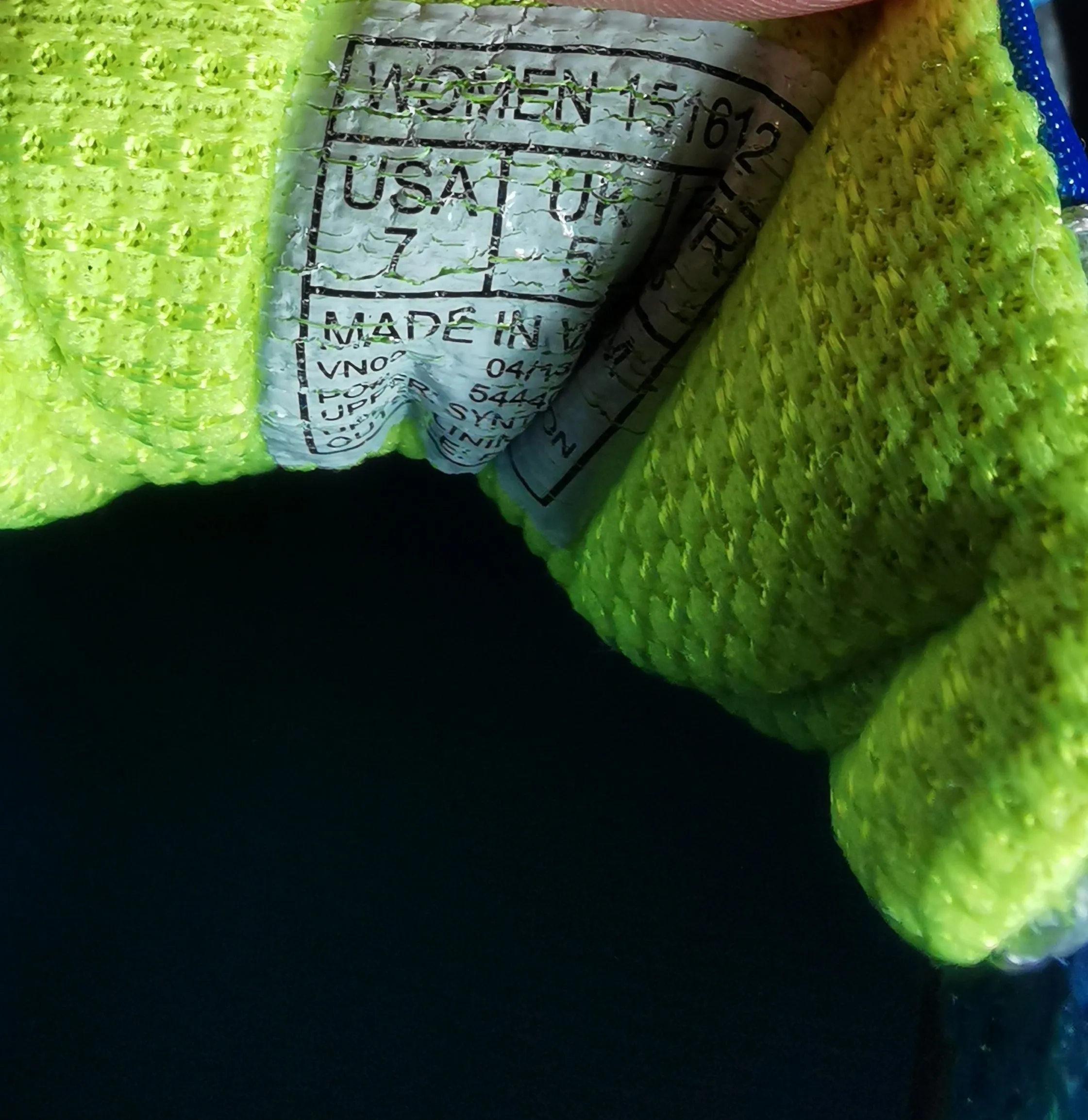 WOMENS SIZE 7 - SAUCONY, Running Shoes VGUC B22