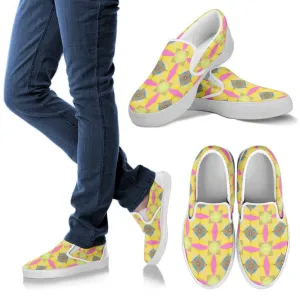 Yellow/pink women’s slipons